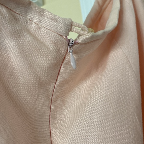 Peach sequined top and matching linen skirt. Breezy & comfortable summer outfit - Picture 7 of 9
